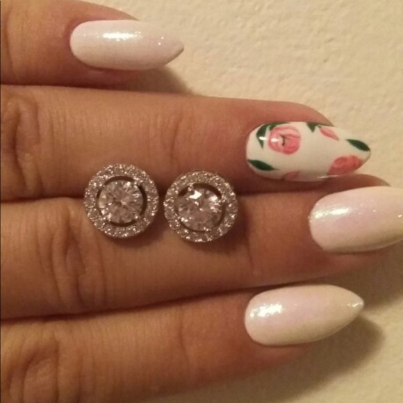 Silver plated CZ stud Earrings - Picture 2 of 6